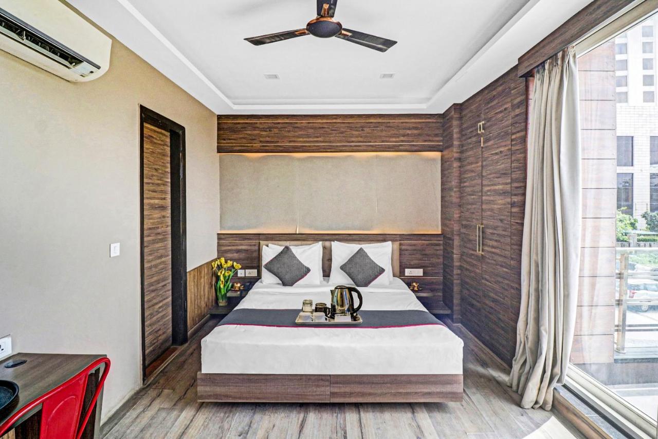 Townhouse 450 Dwarka Hotel Delhi  Exterior photo